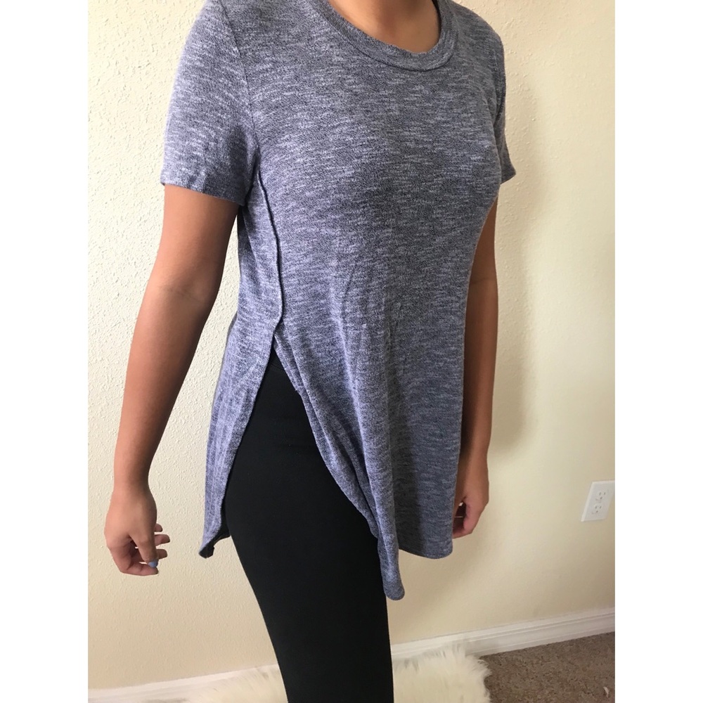 Mudd Hi-Low Short Sleeve Blouse - Picture 6 of 8